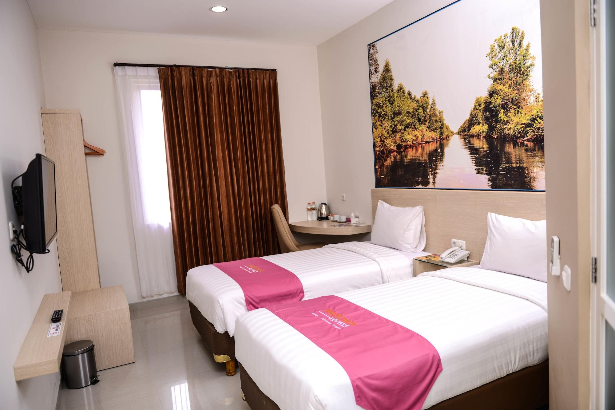 Midtown Xpress Sampit - Kalimantan Tengah Exterior photo